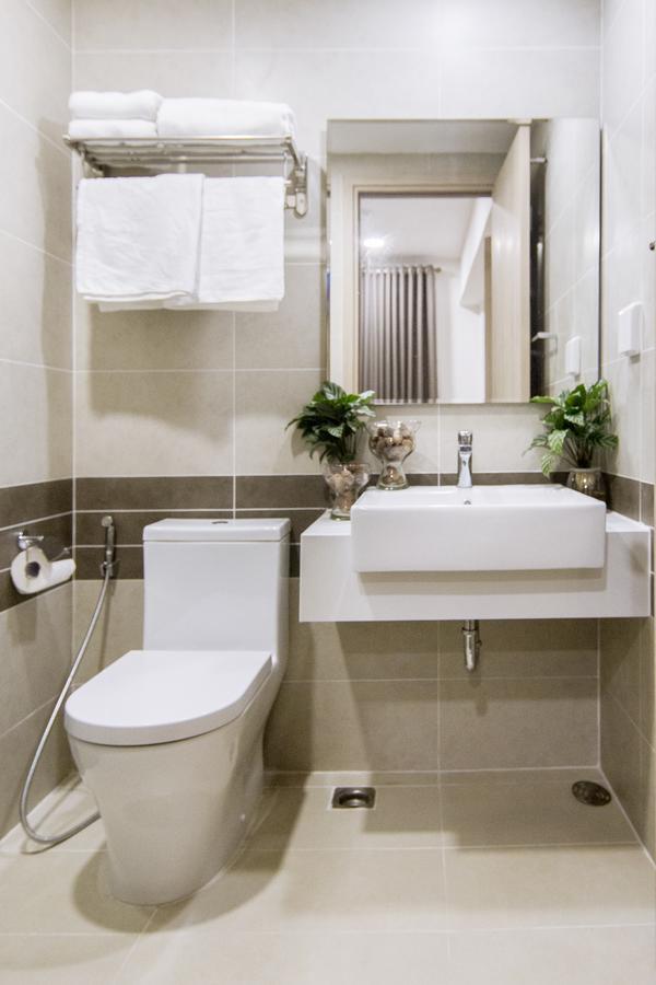 Apartment The Moment In Saigon - District 4 *
