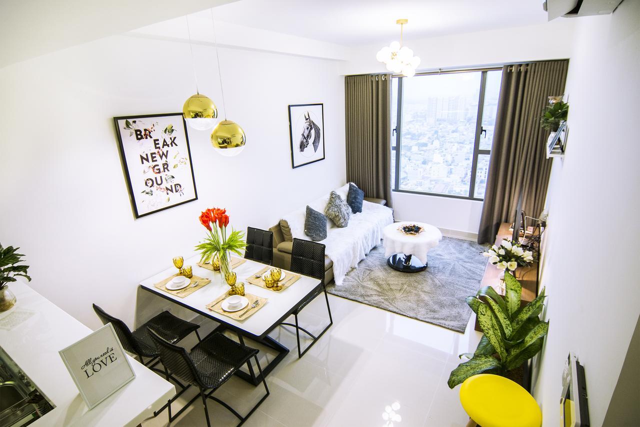The Moment In Saigon - District 4 Apartment