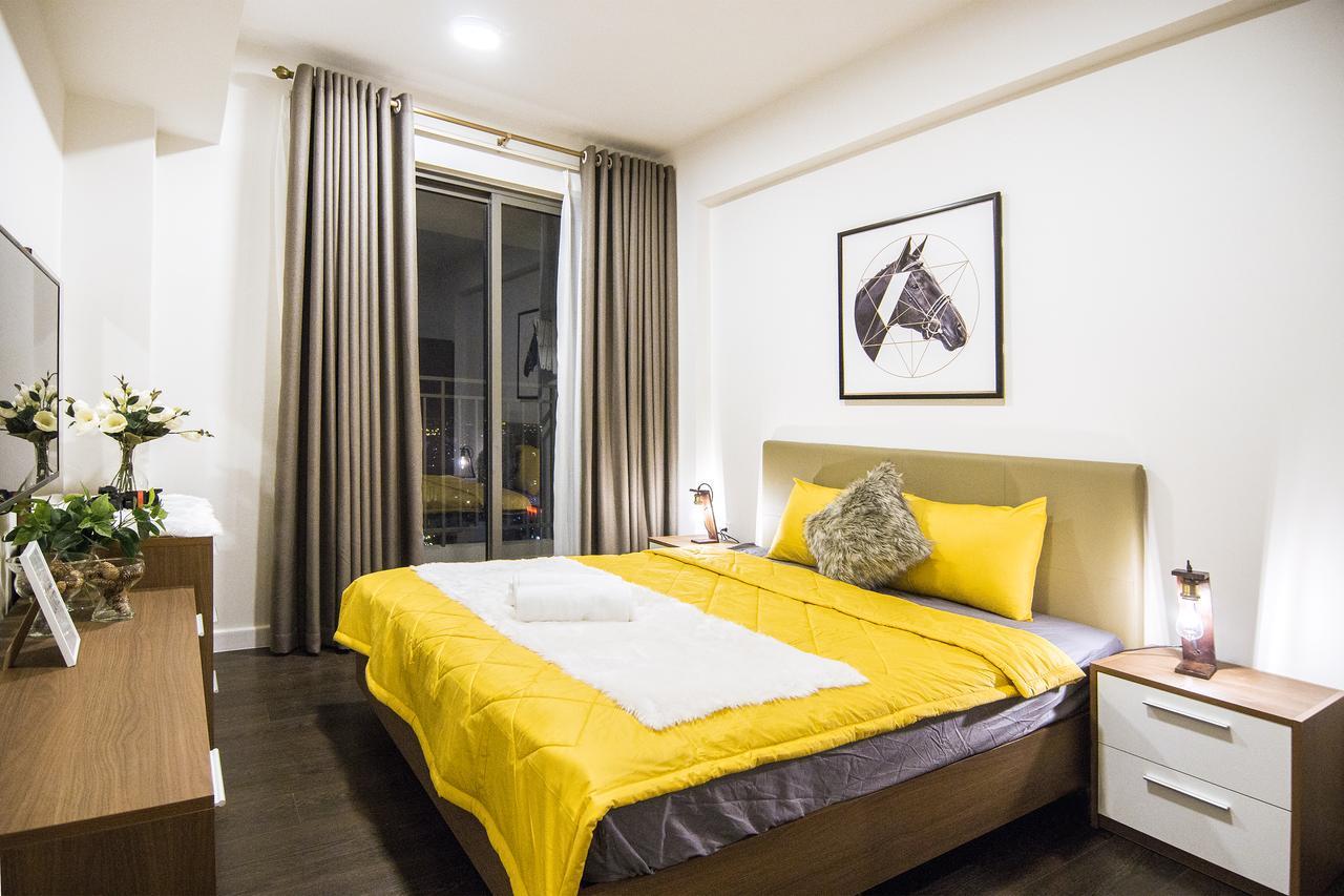 Apartment The Moment In Saigon - District 4 *