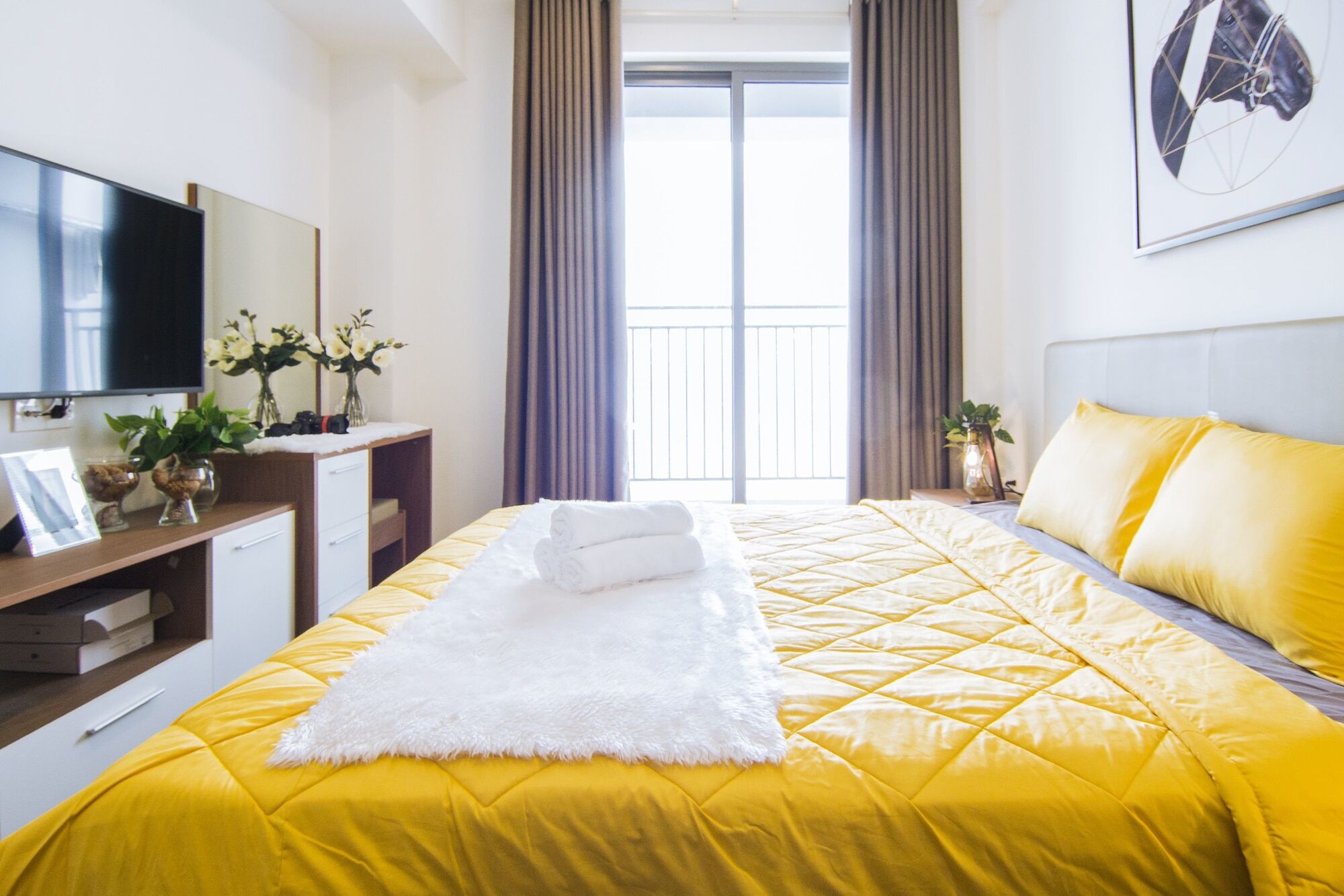 The Moment In Saigon - District 4 Apartment *